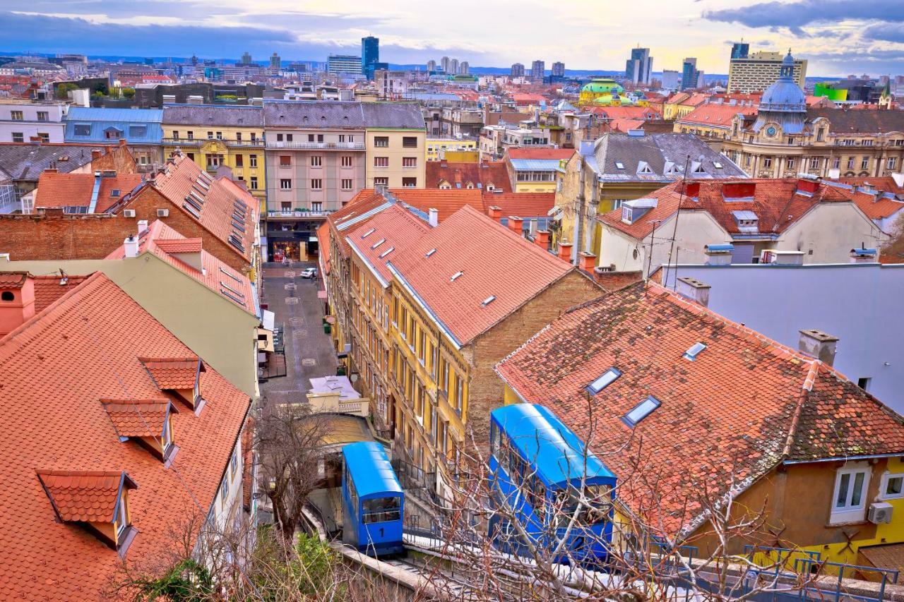 Black 49 Zagreb Bagian luar foto